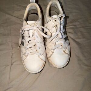 adidas White Sneakers with silver Stripes Women